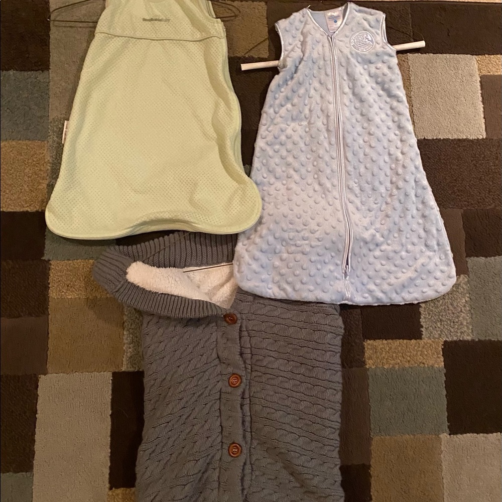 *SOLD*Set of 2 small Sleepsack & wrap size 0-6 month